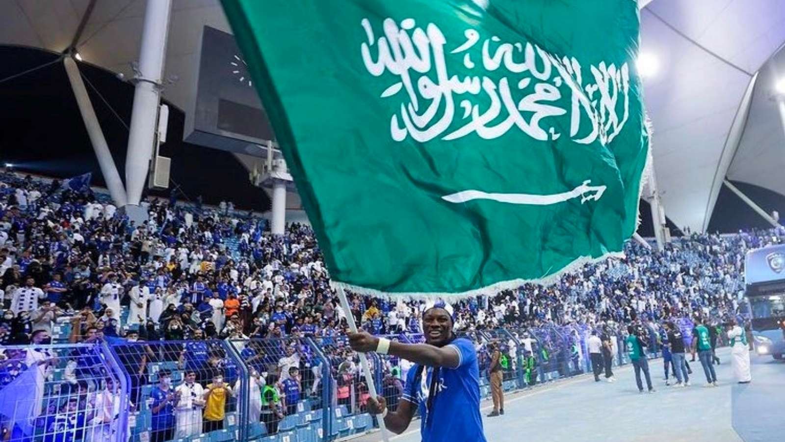 Bafetimbi Gomis Hilal Saudi Arabia flag