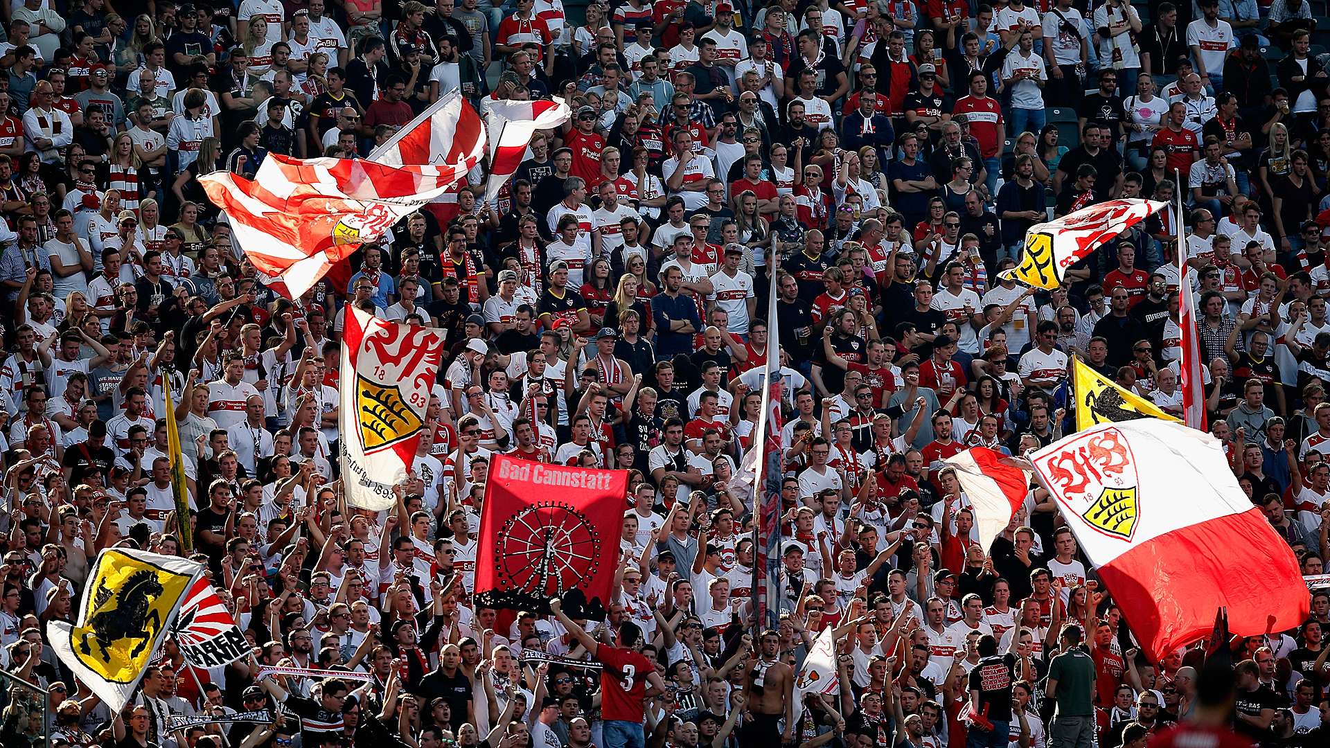 VfB Stuttgart Fans Bundesliga 09122015