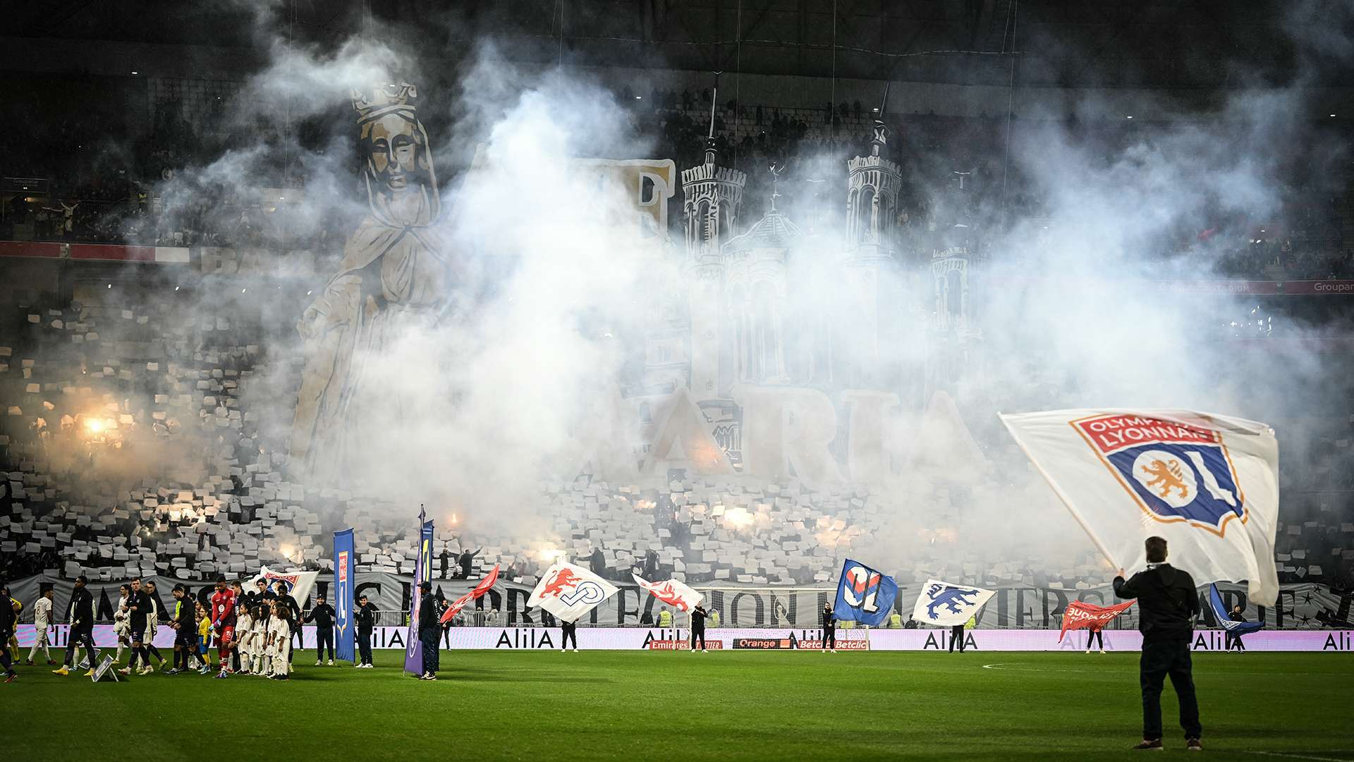 Lyon fans