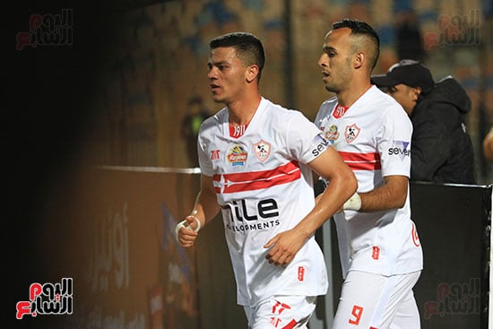 احتفال ناصر منسى مهاجم الزمالك  (1)