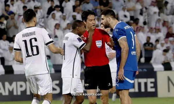 الاتحاد يوافق على انتقال نجمه إلى الشباب .. ويستعجل هذا المدرب للرد! | 