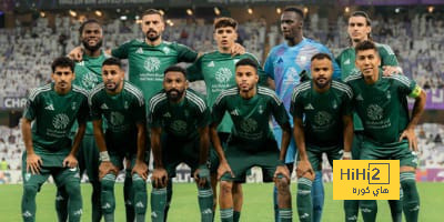 كاسميرو لاعبًا لـ مانشستر يونايتد حتى 2027 