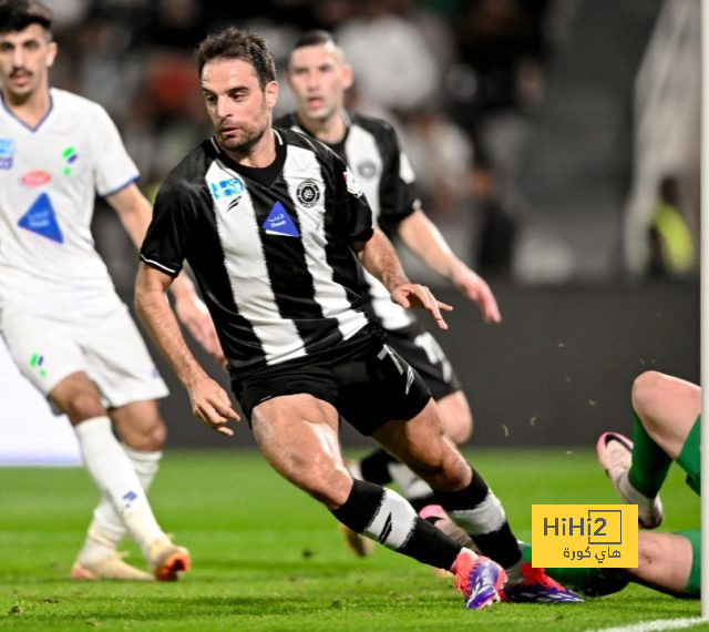 كم نقطة يحتاجها الهلال لحسم لقب الدوري السعودي؟ 