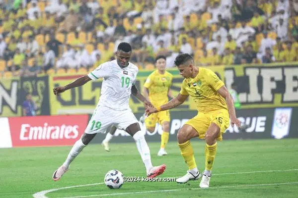 ما هي القنوات الناقلة لمباراة النصر وضمك في دوري روشن السعودي 2023-2024 وكيف تتابعها عبر الإنترنت؟ | 