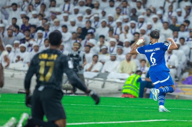 خرج عن صمته أخيرًا .. أنمار الحائلي يهاجم سعد اللذيذ ويحمله مسؤولية ميركاتو الاتحاد الصيفي "المتواضع" | 