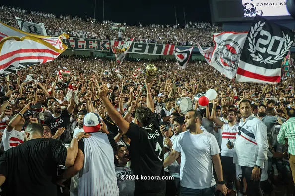 خط وسط مانشستر يونايتد أمام ليفربول في كأس الاتحاد الإنجليزي 