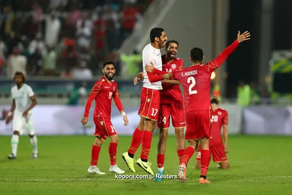 برشلونة ينتظر الضوء الاخضر من رابطة الليغا لتسجيل روبيرتو 