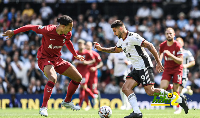 بعد وضعه في مكان غير لائق بجسد كريستيانو رونالدو! .. فيديو يكشف إهانة تاليسكا لـ"شعار الهلال" | 