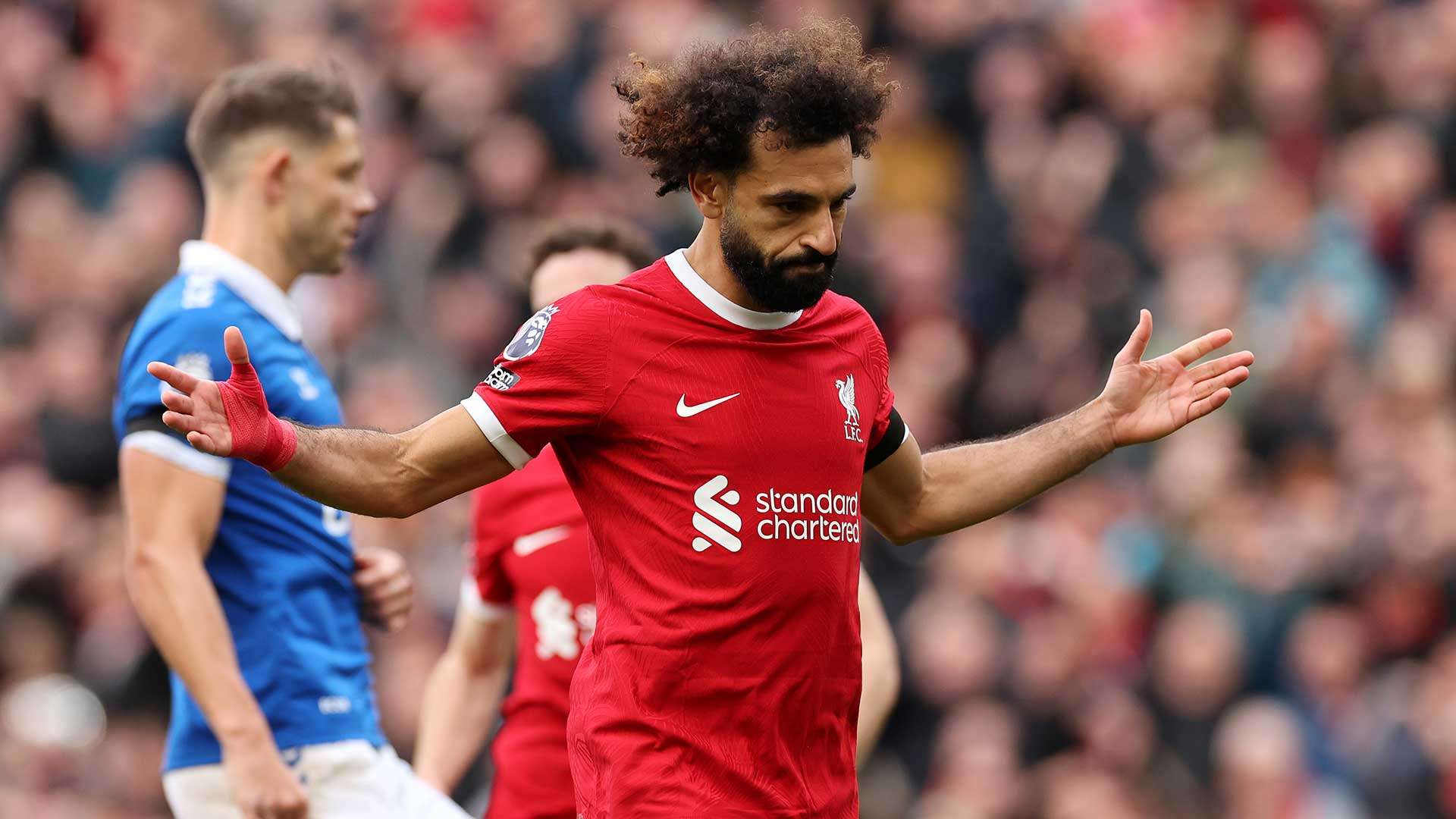 فيديو | وكيله يراوغ؟ .. "رومارينيو يتنازل عن أمواله للاتحاد بعد الاتفاق مع هذا الفريق!" | 