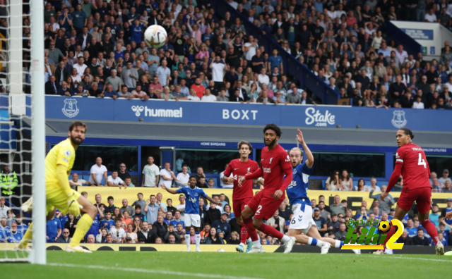 تقييم ليفاندوفسكي في تعادل برشلونة مع فالنسيا 