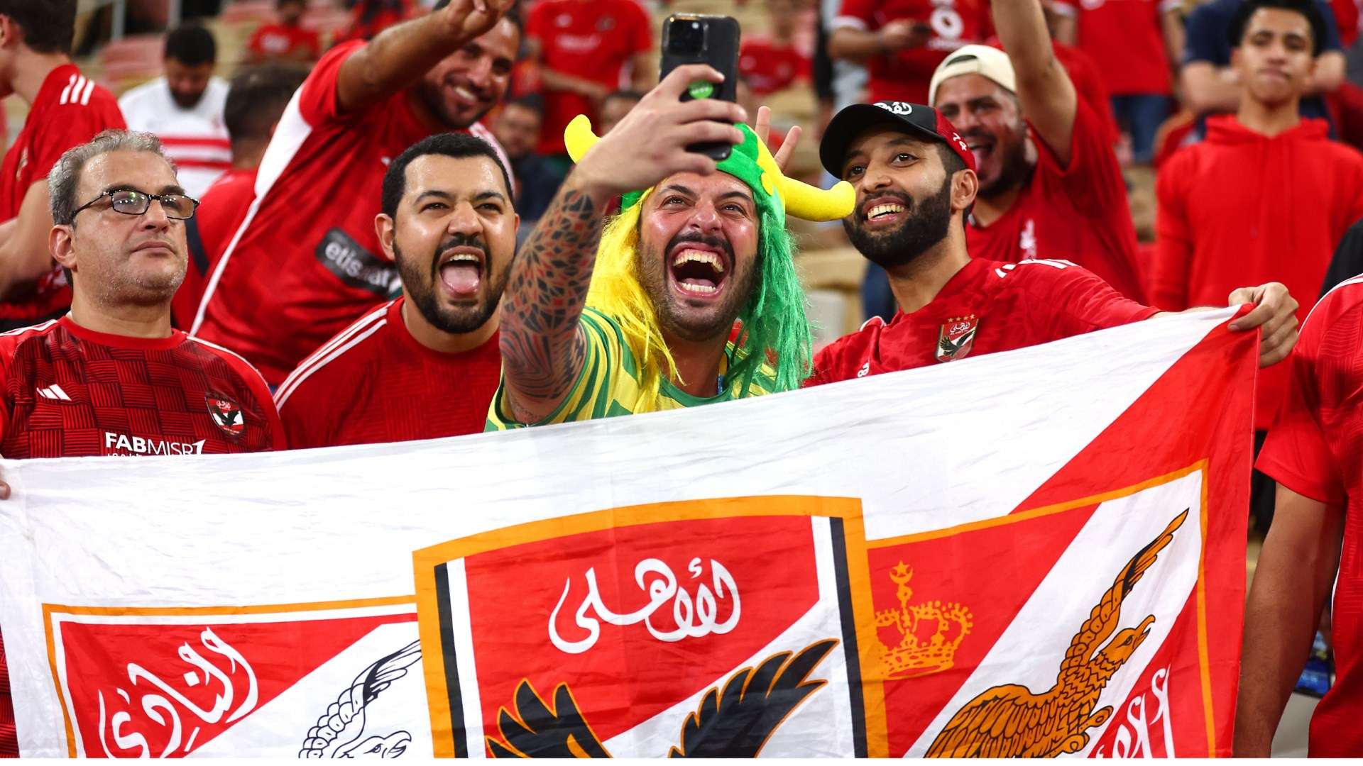 | البلوشي.. من لاعب «وصلاوي» إلى بطل العالم في الدراجات النارية 