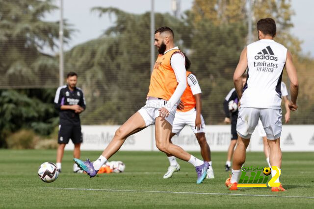 الغرب المتوحش.. كلوب يسخر من "البطاقة الزرقاء" بعد موقعة بيرنلي | 