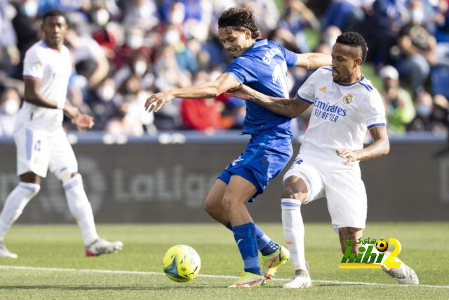 هل يعود كاسترو لقيادة النصر أمام الخليج ؟ 