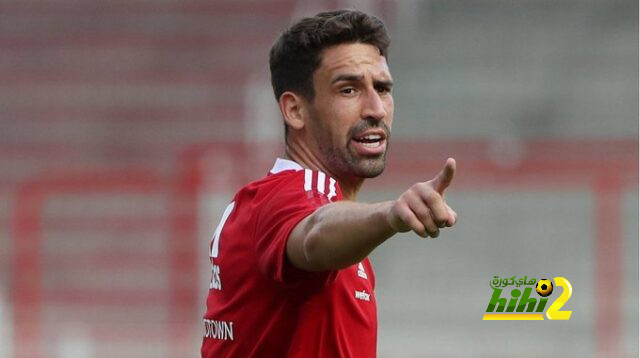 بعد فوزه الأول.. فان نيستلروي يُشيد بأداء نجم المغرب بلال الخنوس - Scores 