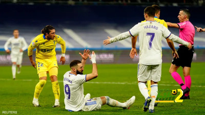 فيديو | "روح مارادونا" تحضر في كأس إفريقيا وتثير جنون الكاميرون! | 