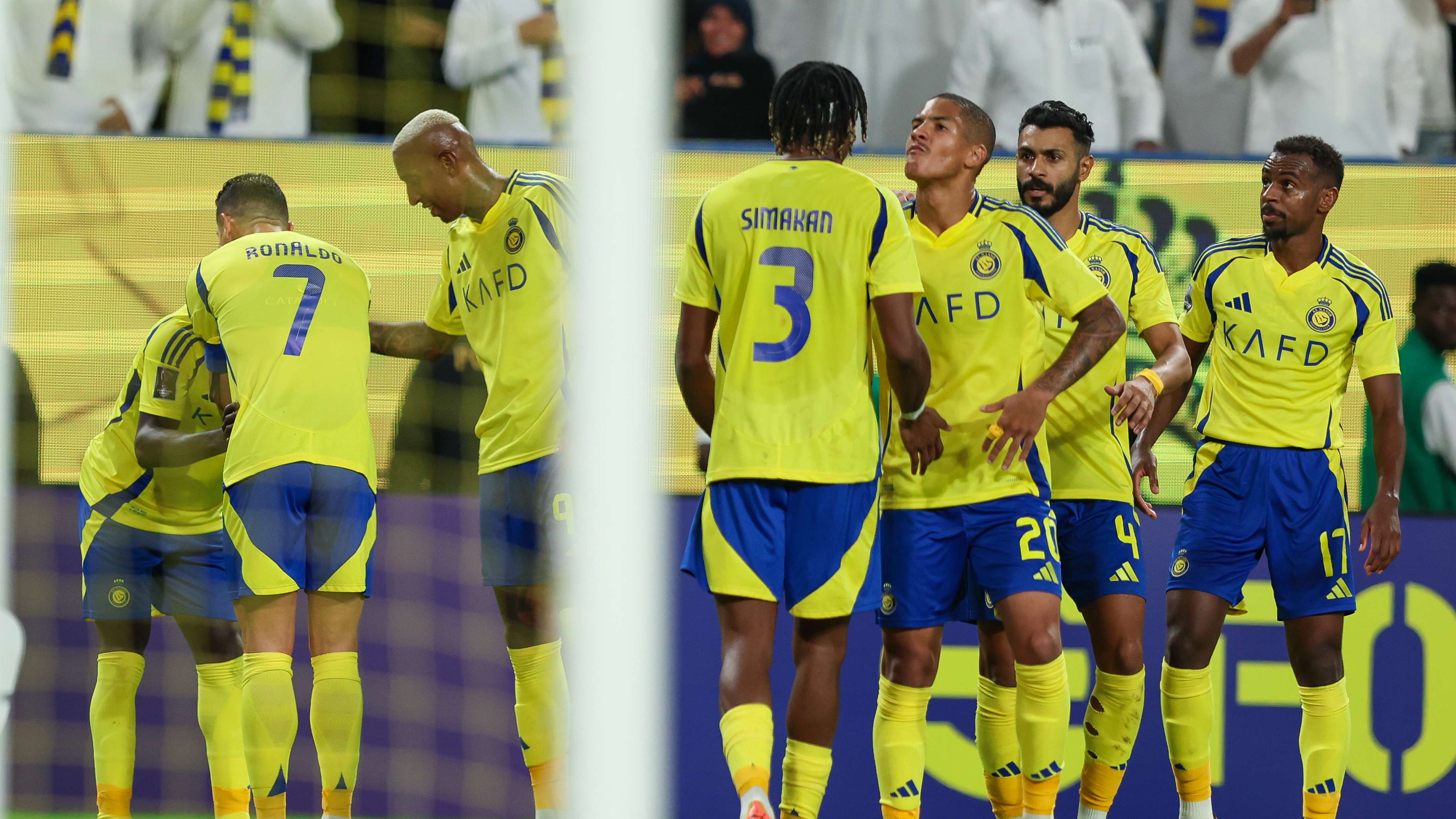 الريال لن يفوز بالليغا أو دوري الأبطال 