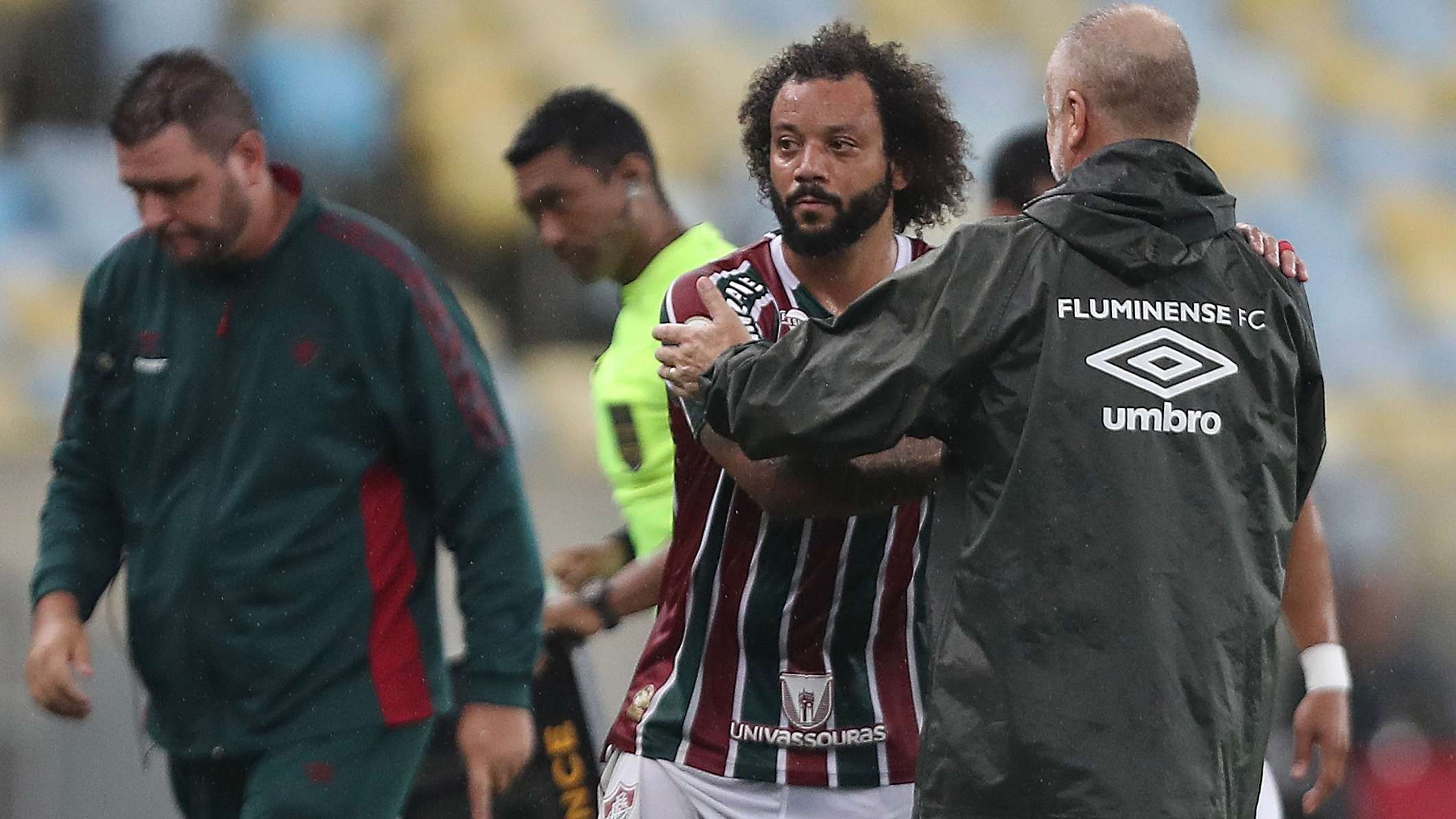 رسالة بيدري إلى جافي بعد إصابته مع منتخب إسبانيا 