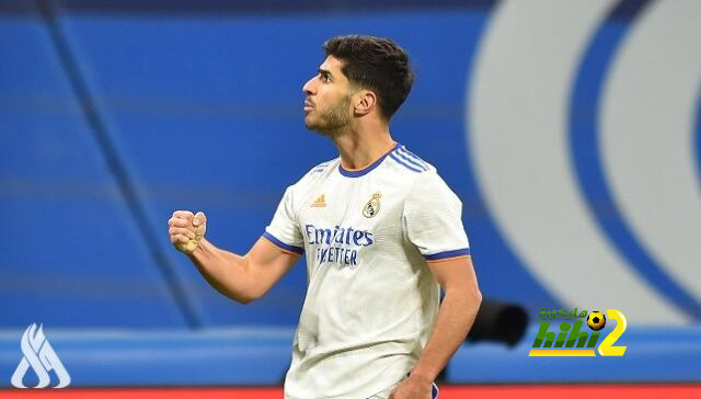 دي يونغ يشيد بنجم ريال مدريد 