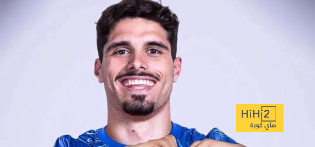 سلمان الفرج يغيب عن الهلال أمام النصر لهذا السبب 