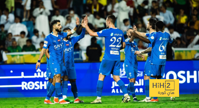 الاتحاد الجزائرى يحرم الجماهير من حضور مباريات الدورى بسبب الشغب 