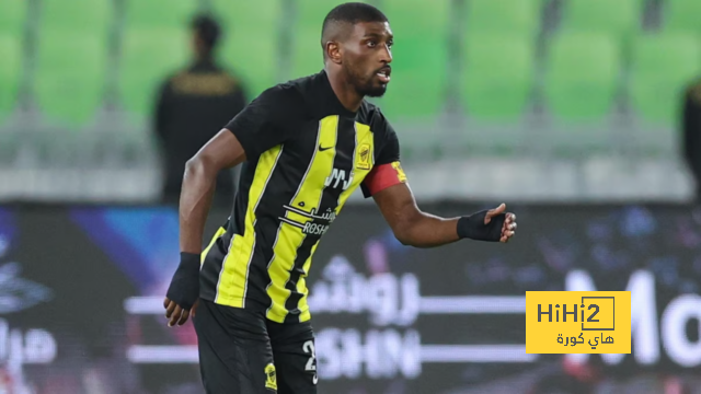 إحصائيات الشوط الأول بين النصر والخليج 