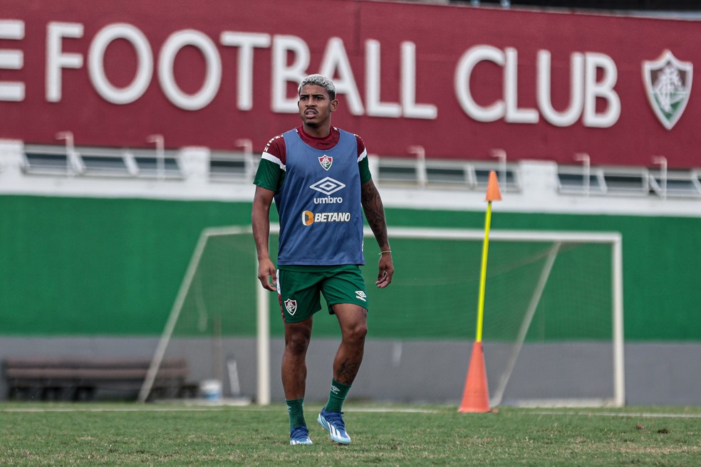 رغم التقدم على الأهلي.. رقم سلبي لـ الهلال في الدوري السعودي 