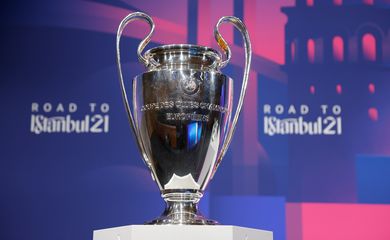 لماذا هناك تفاؤول داخل معسكر برشلونة قبل نهائي كأس السوبر ضد ريال مدريد ؟ 