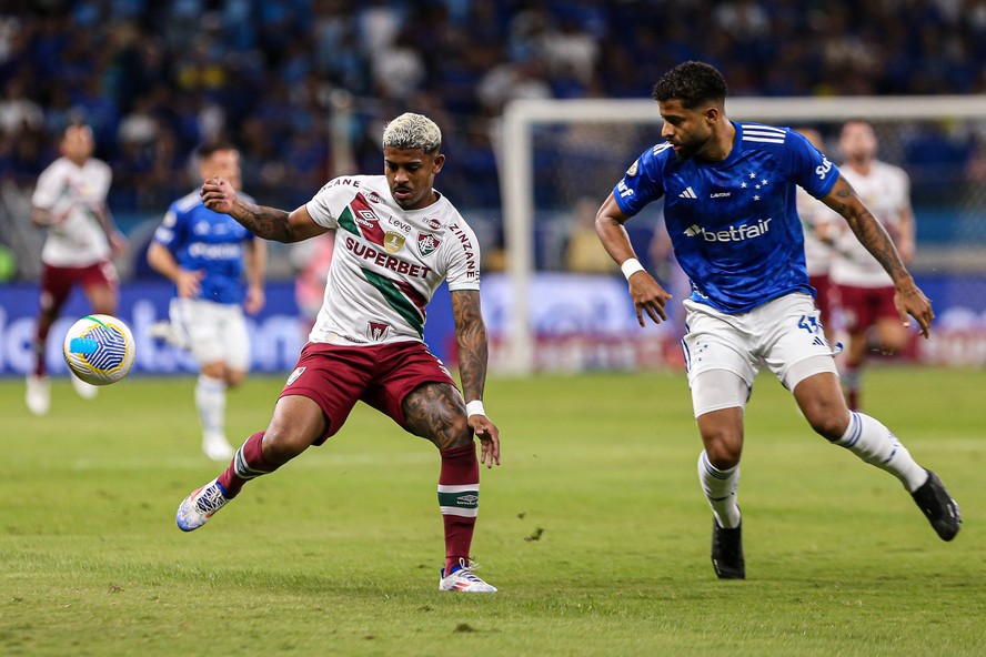 نتائج آخر 4 مباريات بين الهلال والنصر في كأس الملك 