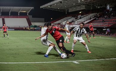 أخبار الأهلي اليوم | الراقي في السوبر السعودي، والسخرية من محرز بسبب زوجته | 