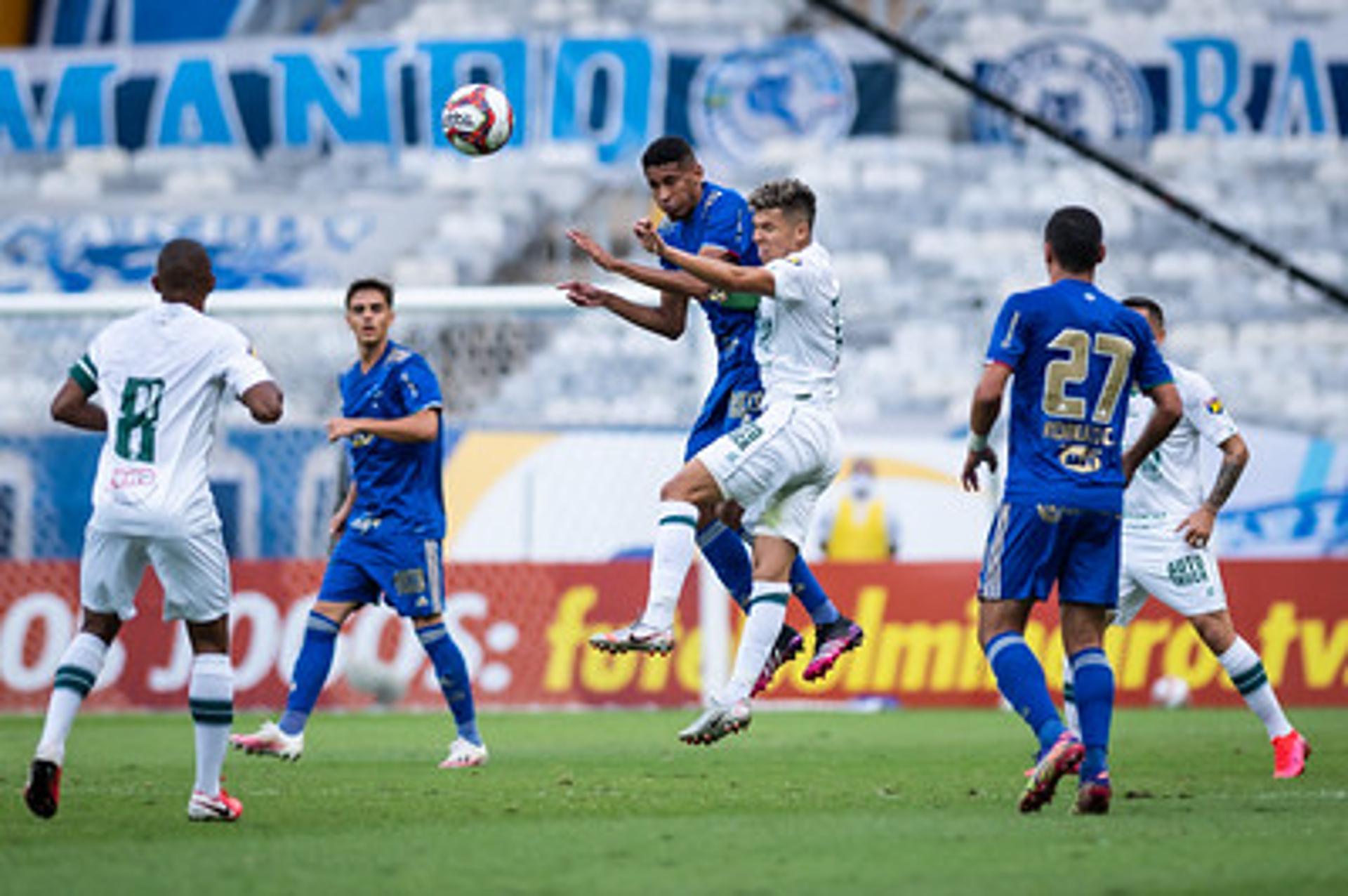 ماذا قال مدرب العين عن مواجهة الهلال الآسيوية؟ 