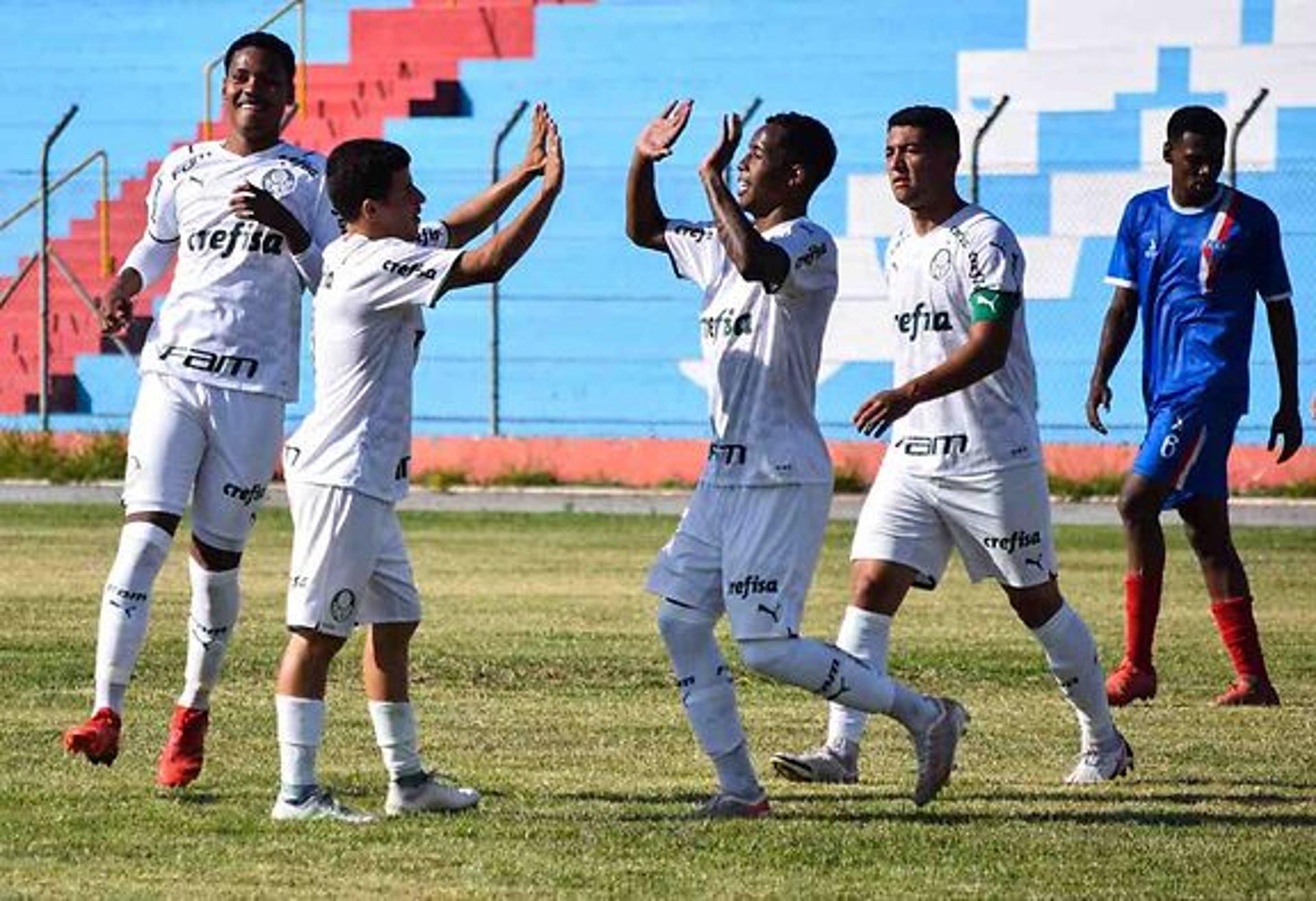 ماذا قال فيتور بيريرا مدرب الشباب بعد الهزيمة أمام الهلال؟ 