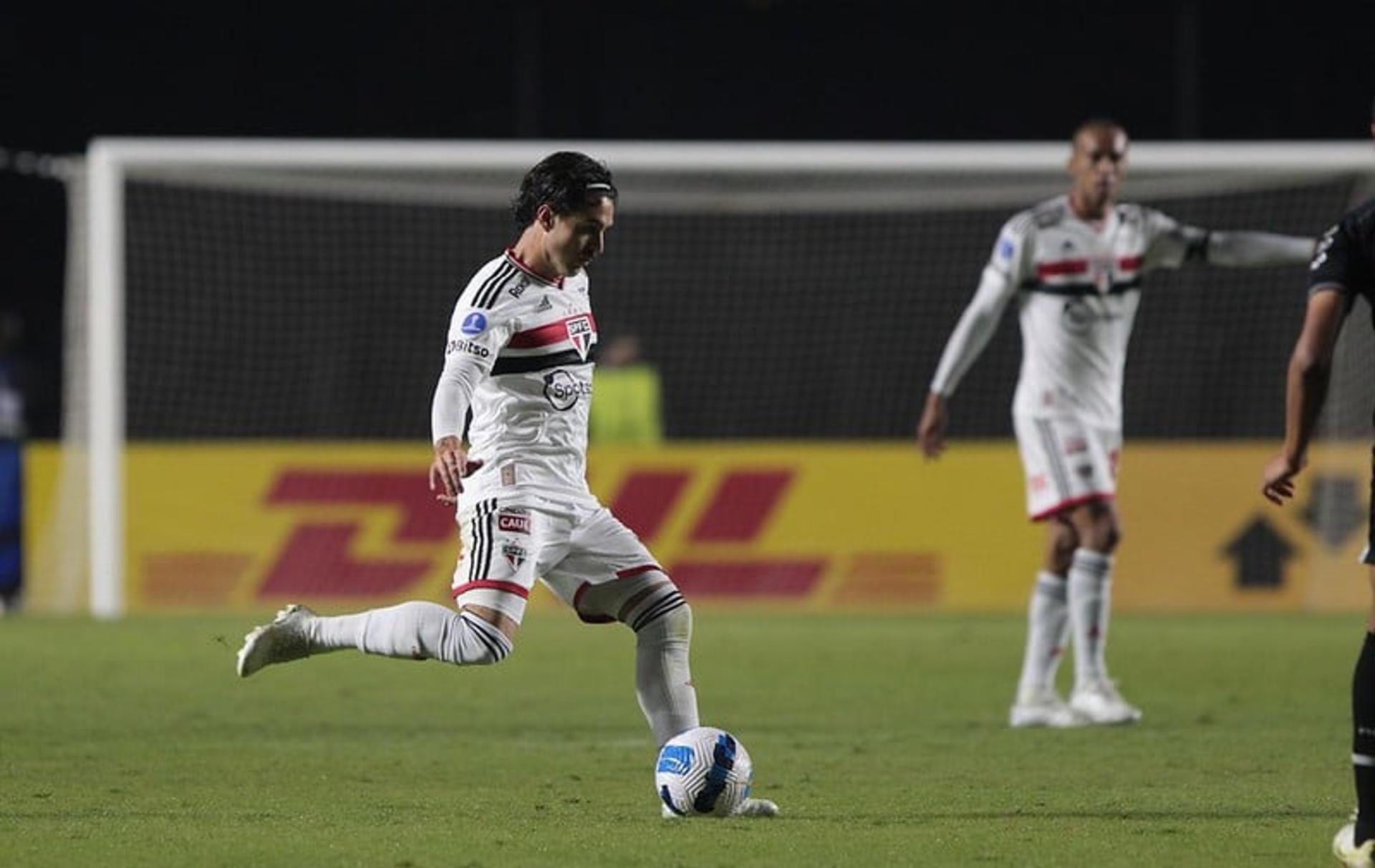 "الجميع يمتلك نجومًا ولكن!" .. بيتسو موسيماني يُوضح ما يُميز الهلال عن بقية كبار دوري أبطال آسيا النخبة | 