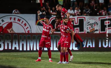 دانييل هوتو أفضل لاعب فى مباراة تونس ضد ناميبيا بكأس أمم أفريقيا 