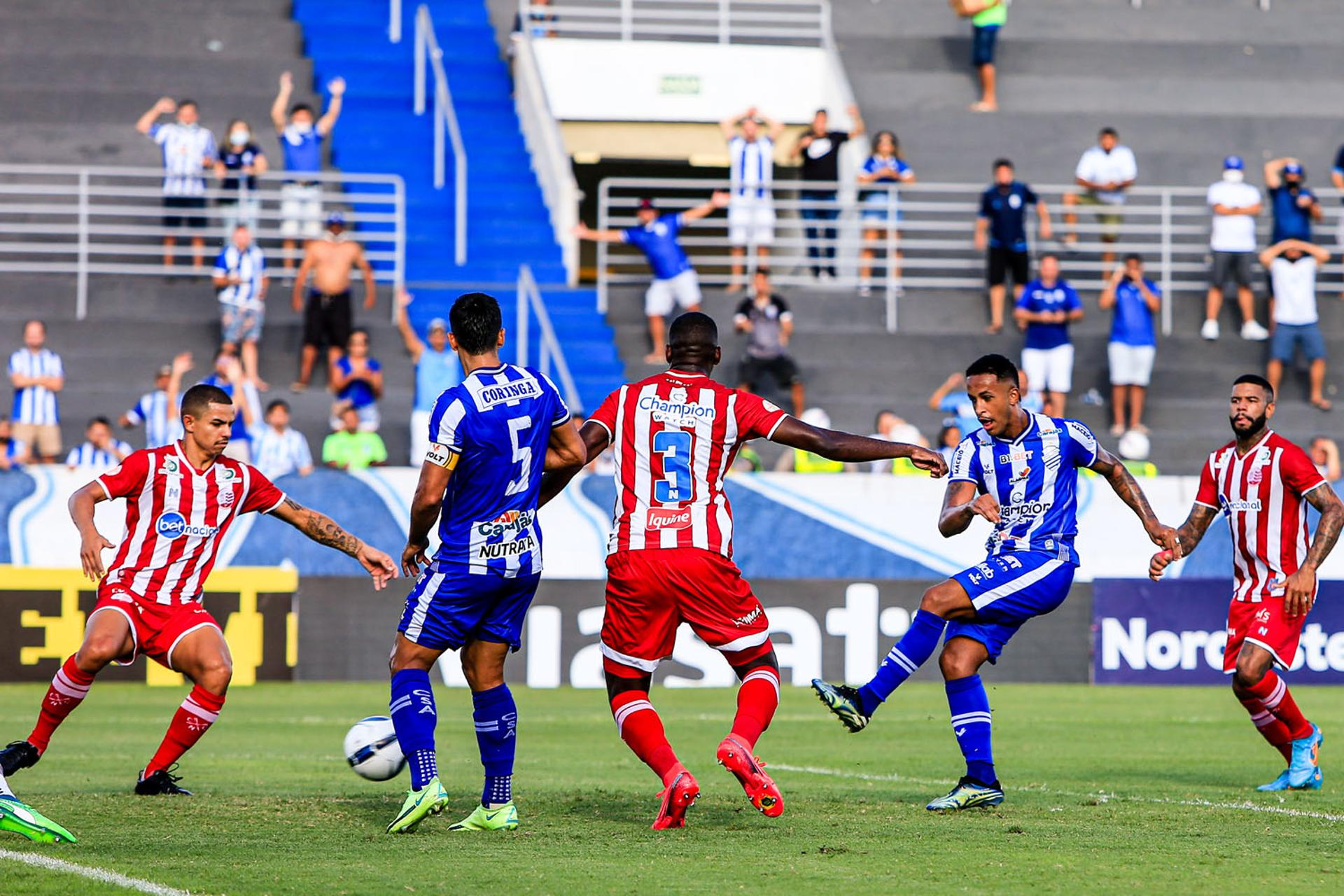 الهلال يصل ملعب الدرة لمواجهة الحزم 