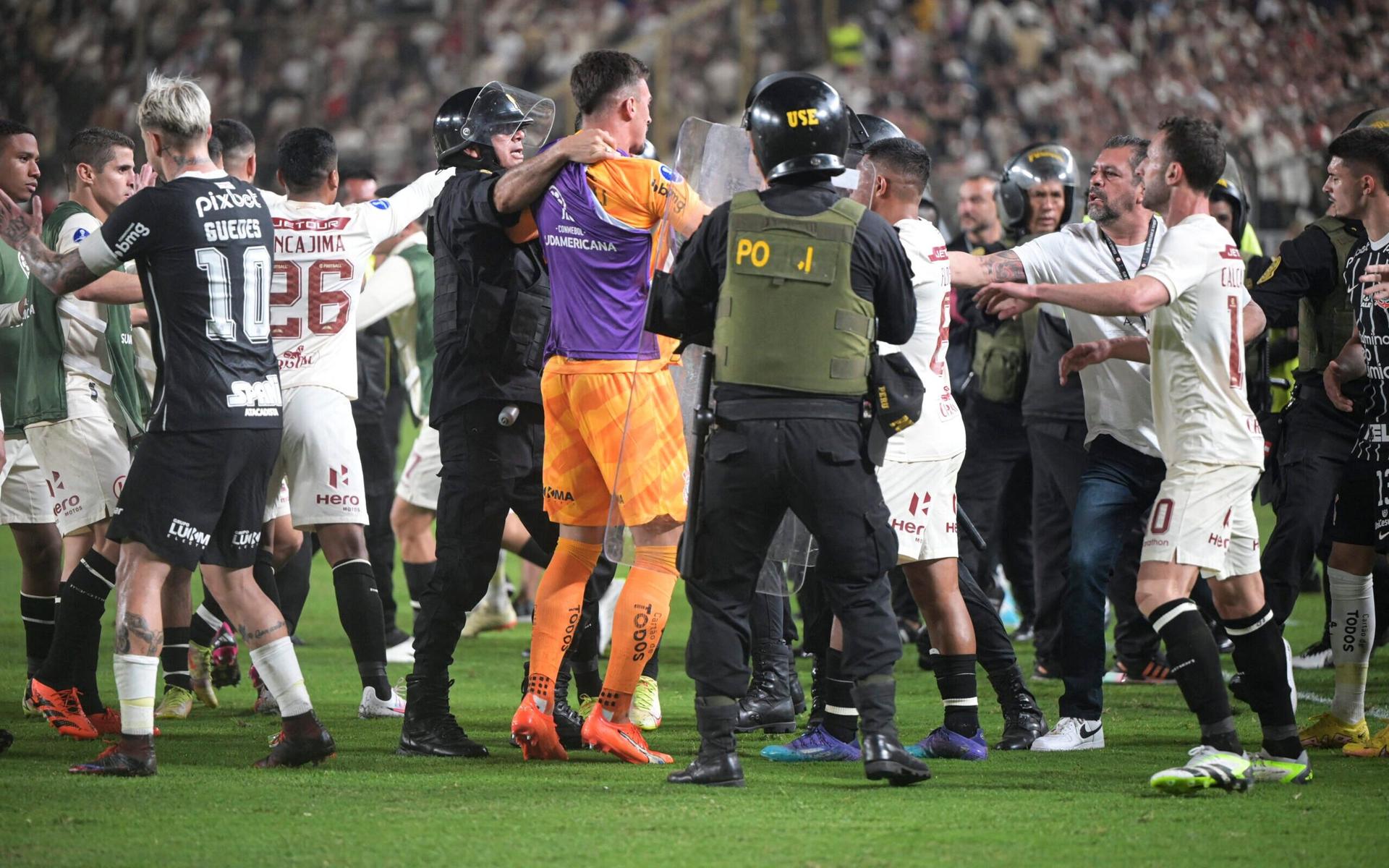 معلق مباراة بلجيكا ورومانيا في كأس أمم أوروبا 