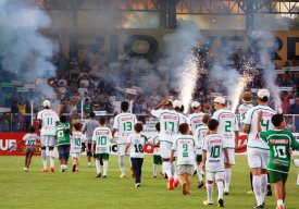 موكوينا: نجم الوداد هو خليفة أشرف حكيمي في منتخب المغرب - Scores 