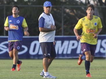 وصل بيولي .. بقي أن يتحول رونالدو إلى "إبراهيموفيتش ميلان" في النصر | 