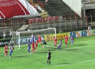 يوفنتوس يرغب في التعاقد مع مهاجم كريستال بالاس 